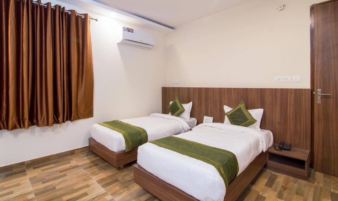 Treebo Trend Bipin International Otel Lucknow Dış mekan fotoğraf