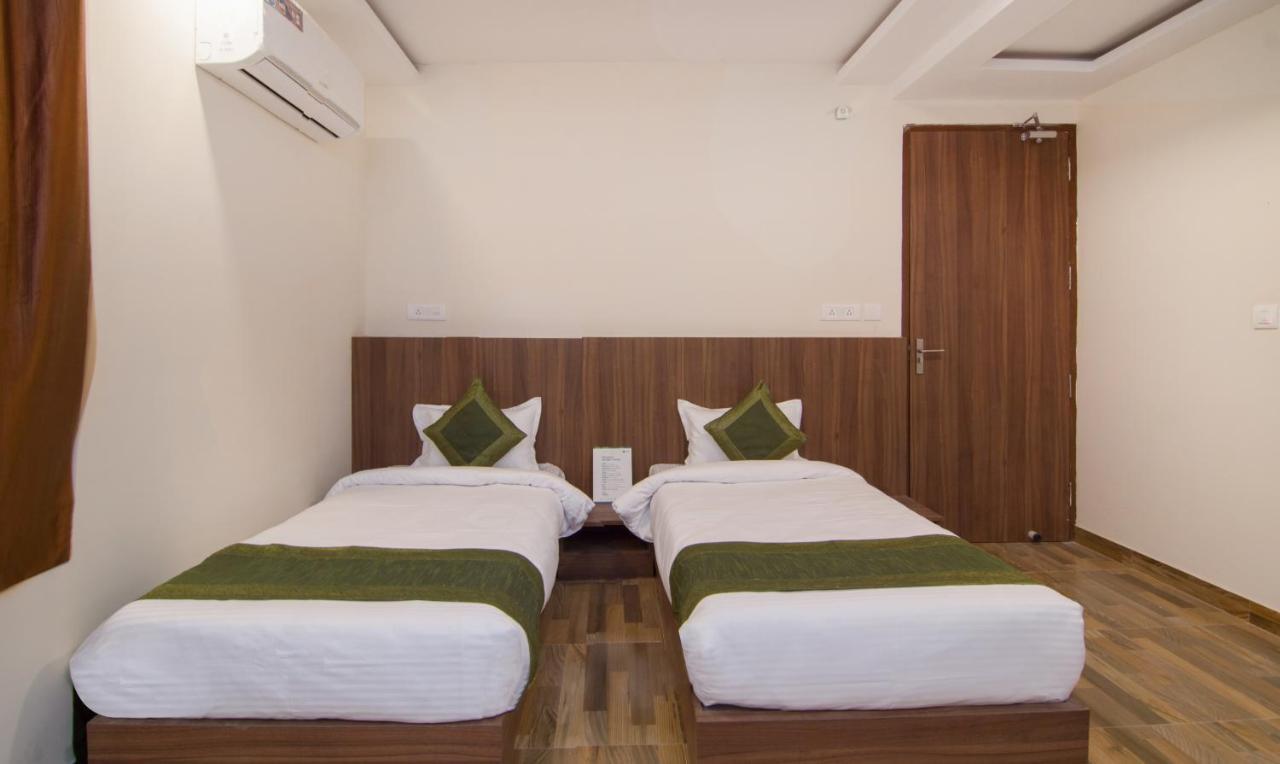 Treebo Trend Bipin International Otel Lucknow Dış mekan fotoğraf