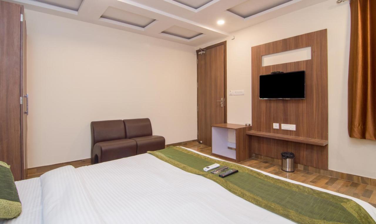 Treebo Trend Bipin International Otel Lucknow Dış mekan fotoğraf